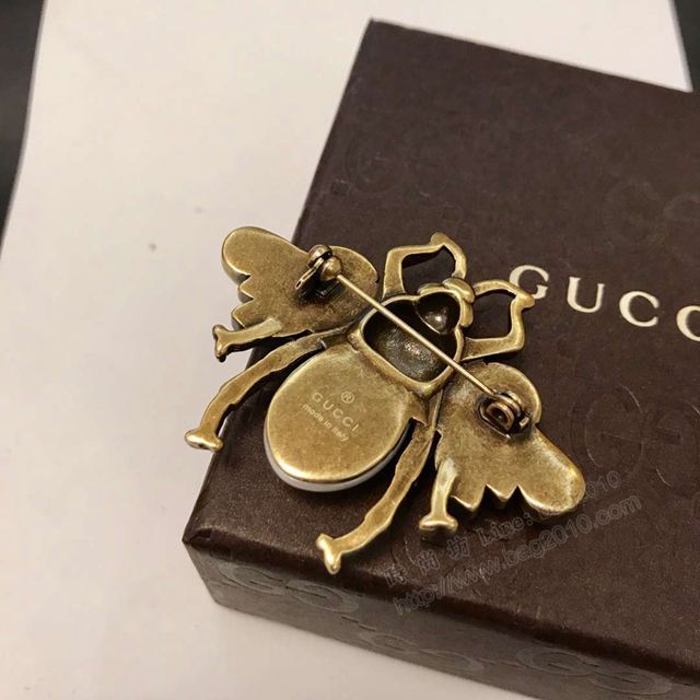 GUCCi飾品 古馳胸花 Gucci珍珠蜜蜂白鑽 彩釉工藝胸針  zgbq1182